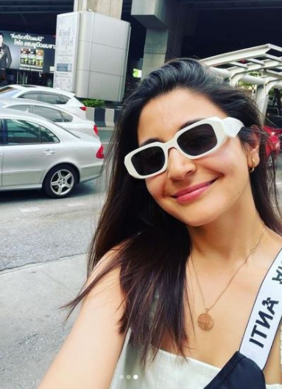 Anushka sharma dropped pics on Instagram 