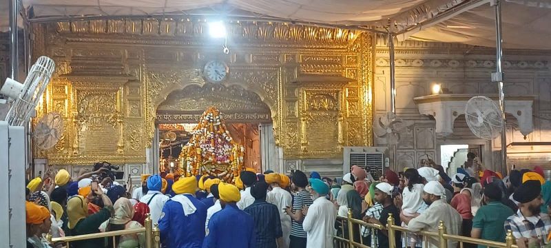 Sachkhand Sri Harmandir Sahib, Amritsar