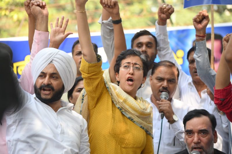 AAP Staged Protest in Delhi against the arrest of Rajya Sabha member Sanjay Singh