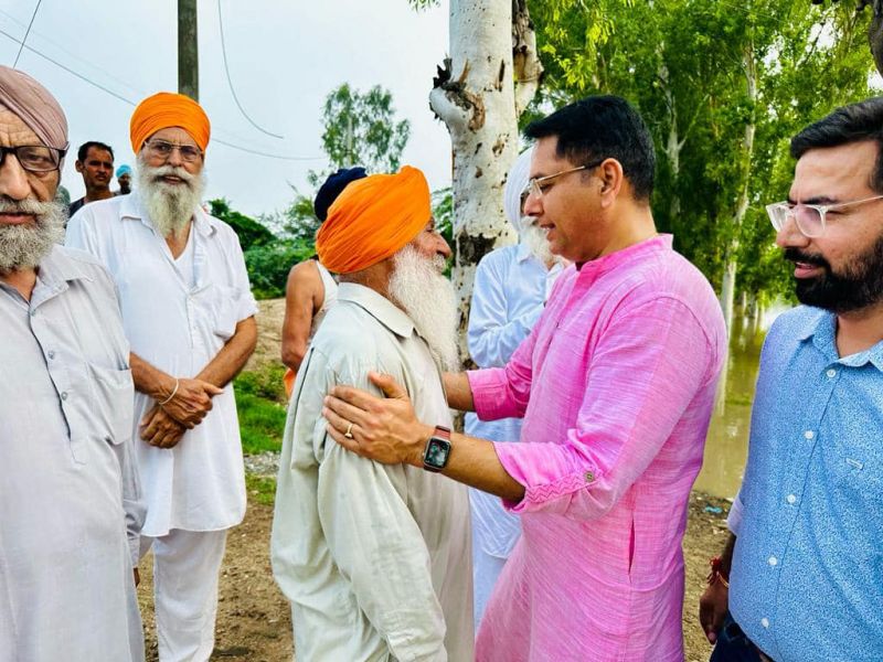 Cabinet Minister Aman Arora Inspects Sirhind Chow Passing Through Sunam Constituency