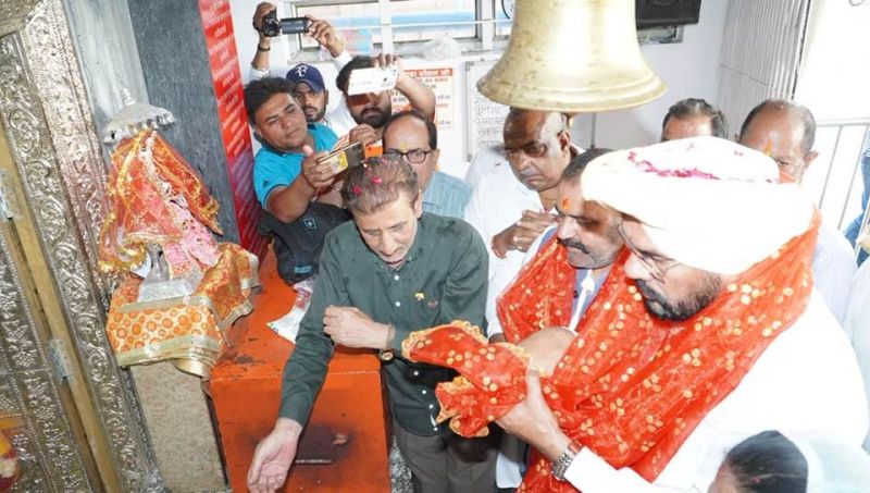 Paid Obeisance at Gurdwara Sahib and Baba Sodal Ji temple of the city
