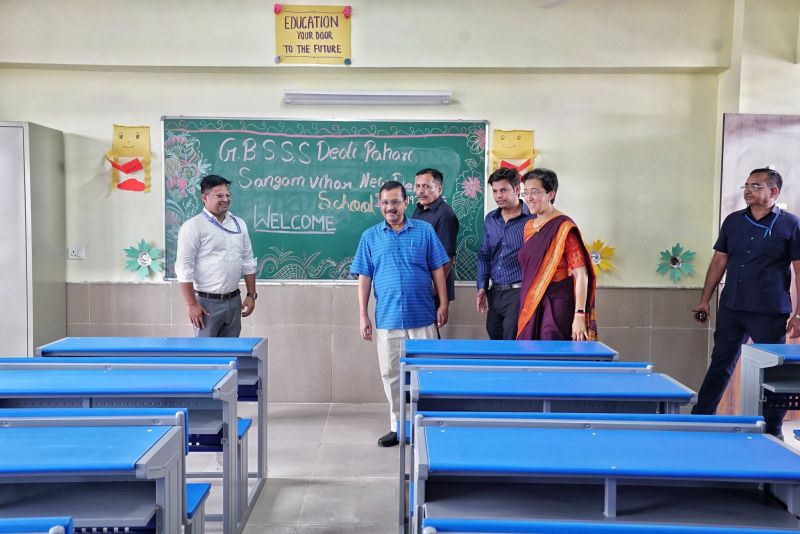 Delhi CM Arvind Kejriwal & Education Minister Atishi Inaugurates Modern School in Sangam Vihar