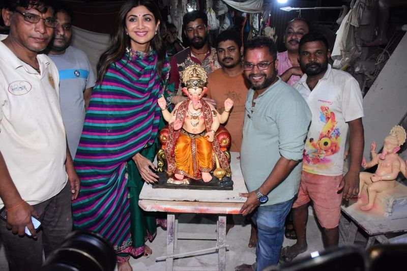 Ganesh Chaturthi 2023: Shilpa Shetty & Raj Kundra Brings Ganpati Bappa Home