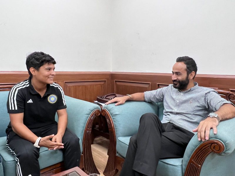 Sports Minister Meet Hayer Extends Congratulations to Kanika Ahuja on her selection in the Indian cricket team
