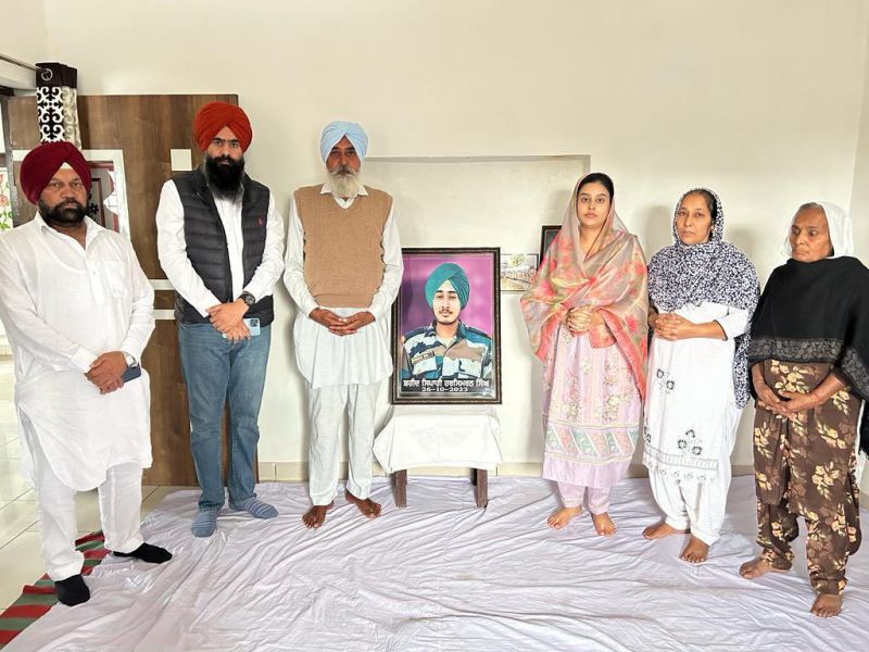 Punjab CM Bhagwant Singh Mann Wife Dr. Gurpreet Kaur Visits Martyr Harsimran Singh's Family in Dhuri to Extend Condolences
