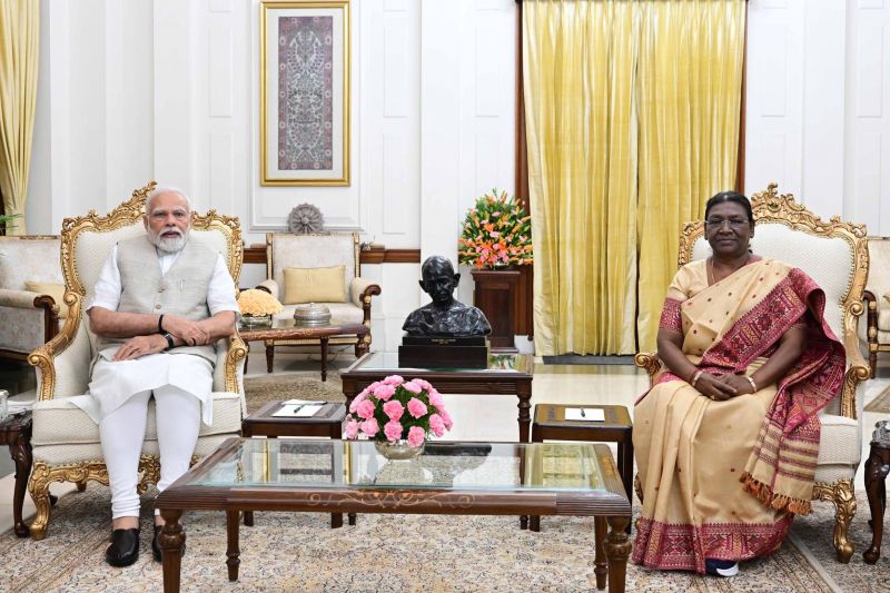 Prime Minister Narendra Modi Meets President Droupadi Murmu
