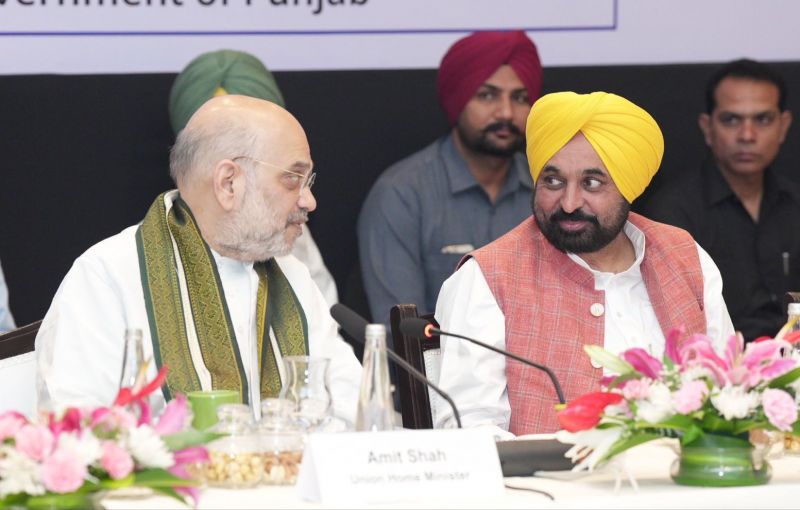 31st Meeting of Northern Zonal Council Underwent in Amritsar on Sept 26. Union Home Minister Amit Shah, Punjab CM Bhagwant Mann, Himachal CM and representatives of other states were also present on the occasion.
