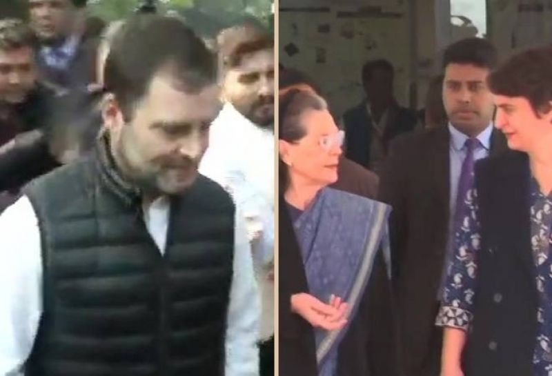 Many political leaders cast their vote