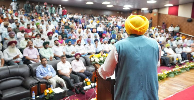 CM Bhagwant Mann Handed over Appointment Letters to 427 Newly Appointed Candidates
