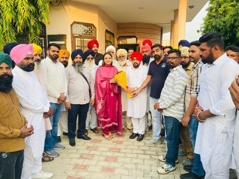 Moga Chairman Rajinder Pal Singh Gill & SAD Panchayat Member Seet Kaur Joins AAP