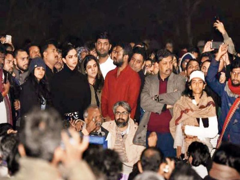 Deepika Padukone joins students at JNU during protest