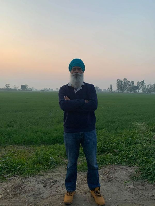 Ravi singh in fields of Punjab