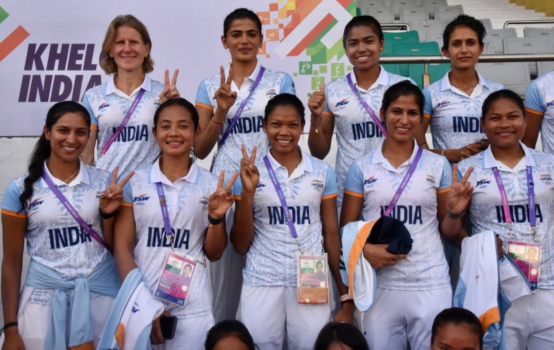 PM Modi Meets & Commends Indian Athletes for Asian Games Success
