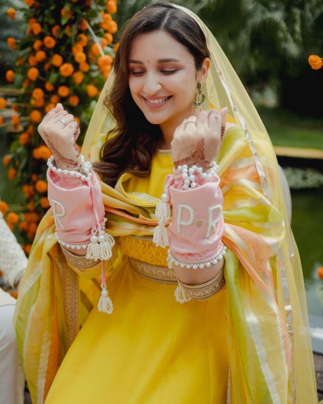 In Pics: Parineeti Chopra Radiates Elegance in Images from Her Choora Ceremony
