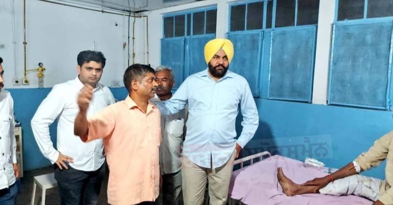 MP Gurjeet Aujla Meets Victims of Tragic Bus Accident in Jammu. Ten Pilgrims who were on their way to the Mata Vaishno Devi shrine of the same family were killed and several injured after a bus skidded off the Jammu-Srinagar national highway and fell into a deep gorge near Jhajjar Kotli in Jammu on Tuesday. 
