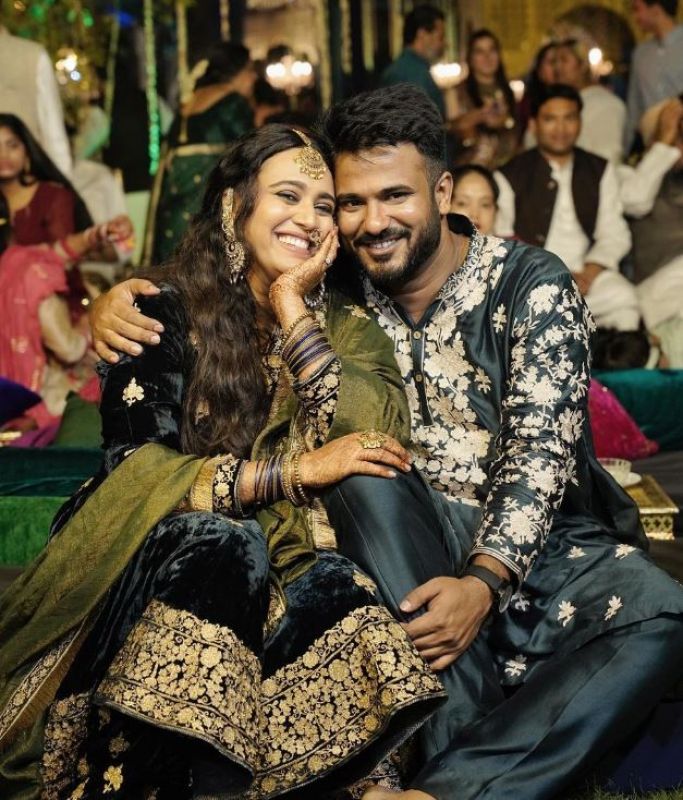 Swara Bhasker shares Qawwali Night pics on social media 