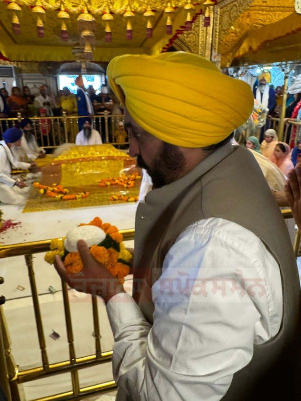 CM Bhagwant Mann offer prayers at Golden Temple for Drug-Free Punjab; Around 40,000 Kids Joined 