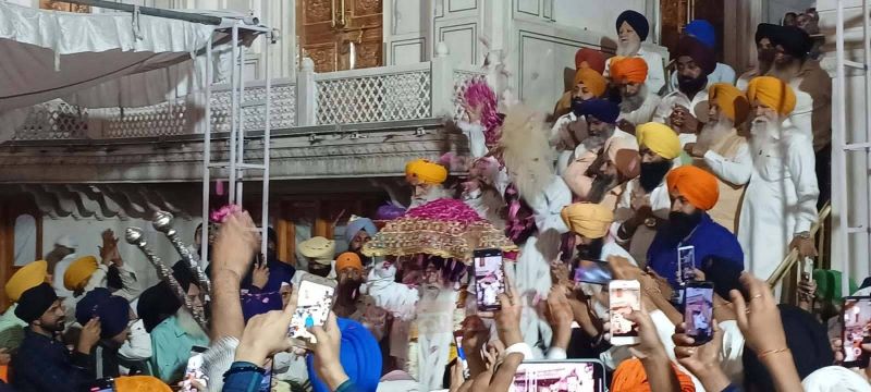 Sachkhand Sri Harmandir Sahib