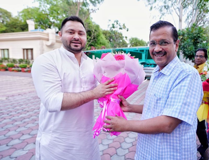 Bihar CM Nitish Kumar & Deputy CM Tejashwi Yadav arrived at Delhi CM Arvind Kejriwal's Residence Yesterday, Discussion held on the current political situation of the country

