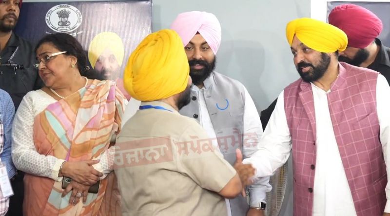 Punjab Government School Principals Embark on Singapore Training, Supported by Chief Minister Bhagwant Mann and Education Minister Harjot Singh Bains
