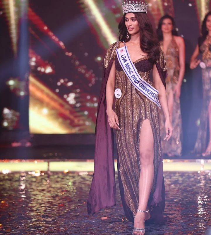 Chandigarh's Shweta Sharda Crowned Miss Diva Universe 2023