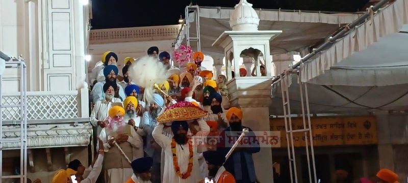 Sachkhand Sri Harmandir Sahib, Amritsar (02-06-2023)
