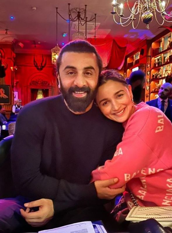 Alia shared few pictures on her official Instagram handle 
