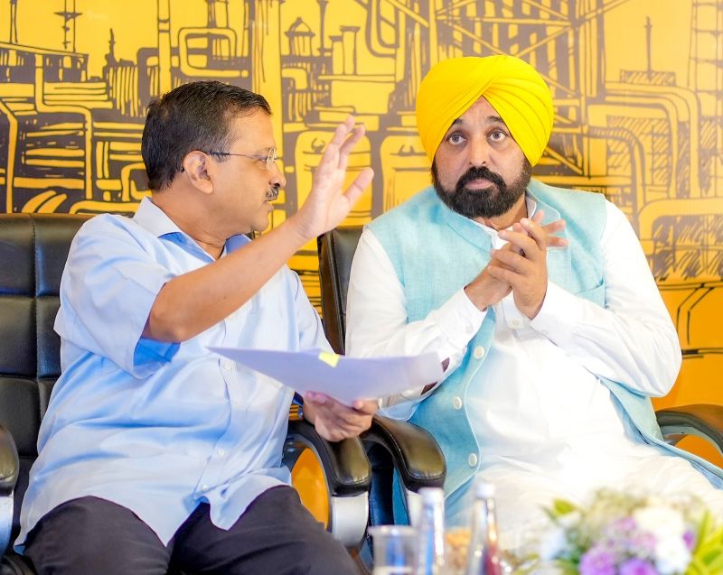 Punjab Chief Minister Bhagwant Mann and Delhi CM, AAP Convener Arvind Kejriwal Held Discussions with Industrialists in Ludhiana. They reiterated the commitment to provide comfortable environment to the industries in the state.
