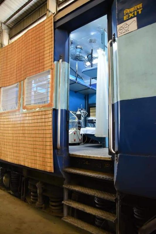 Isolation Coaches have been prepared by the Indian Railways Corornavirus Pendemic