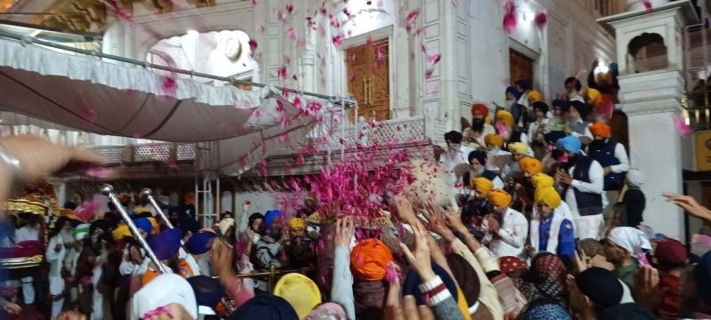Sachkhand Sri Harmandir Sahib, Amritsar (20-04-2023)
