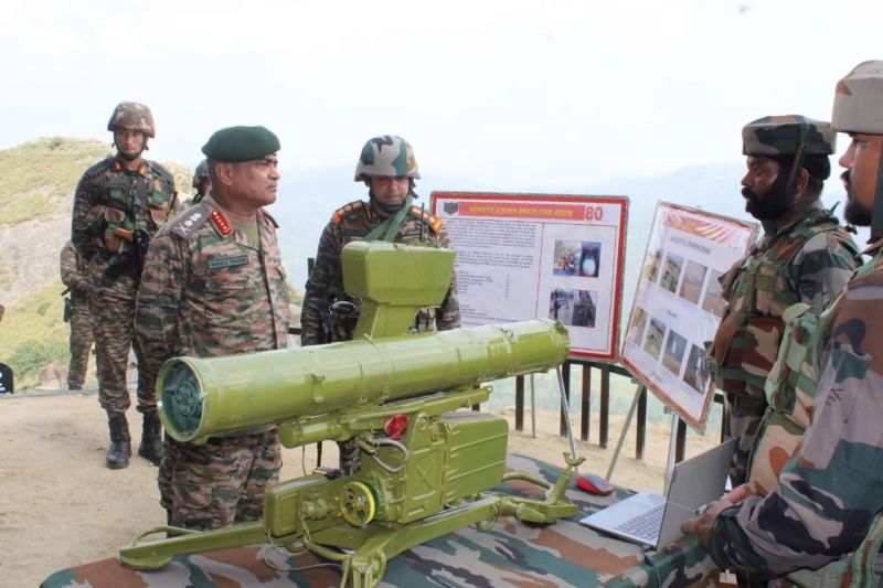 Indian Army Chief General Manoj Pande Visits the Front areas of Indo-Pak Control Line & Military Outposts