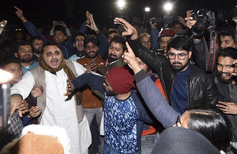 JNU: Indian students injured in university violence