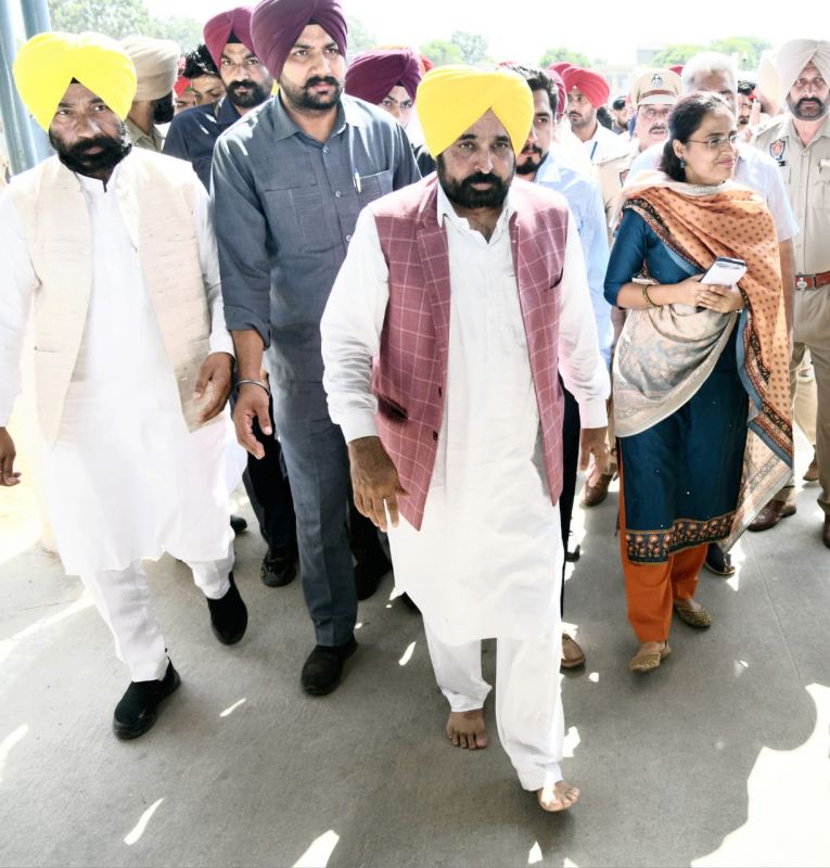 Punjab CM CM Bhagwant Mann Reviewed Purchase of Paddy Crop at Grain Market of Sri Chamkaur Sahib. The CM also interacted with farmers.
