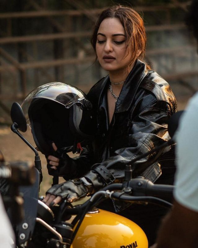 Sonakshi Sinha's Swag is on High Notes