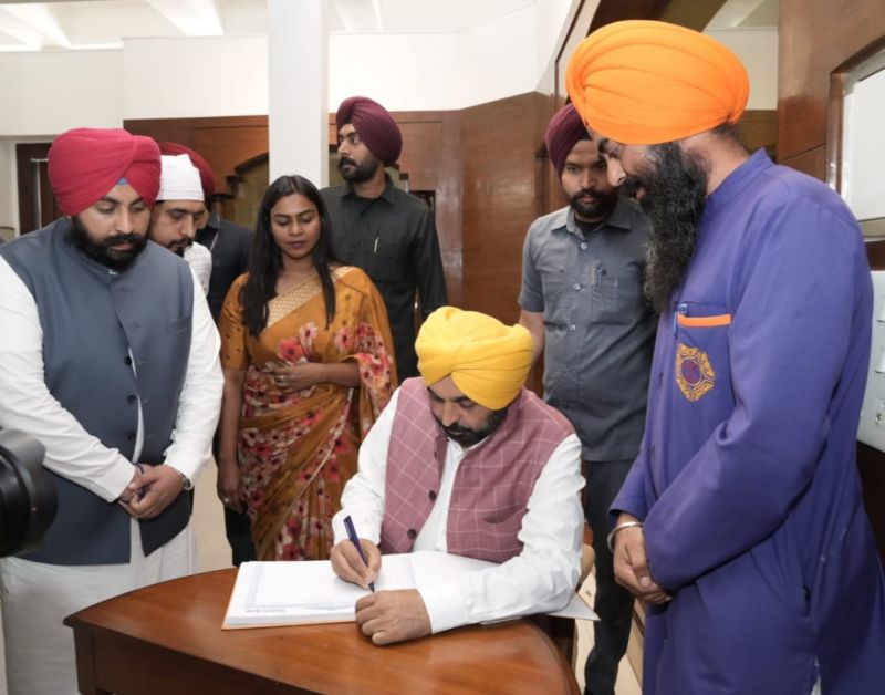 CM Bhagwant Mann Dedicates Sri Guru Teg Bahadur Museum to the People in Anandpur Sahib
