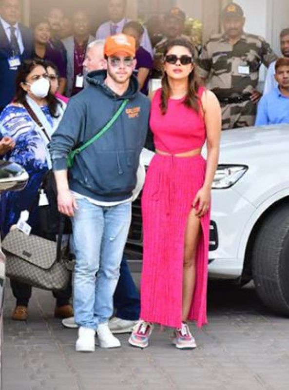 Priyanka Chopra, Nick Jonas Lands in Mumbai with Daughter Malti Marie