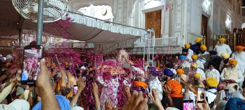Sachkhand Sri Harmandir Sahib, Amritsar (17-05-2023)
