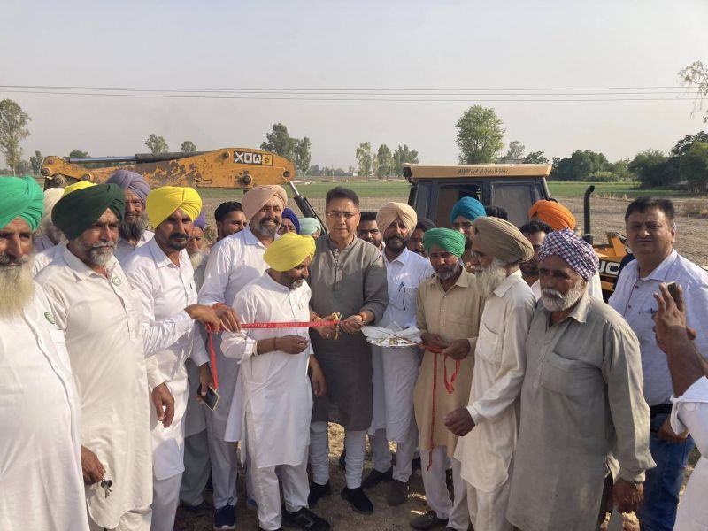 Cabinet Minister Aman Arora Commences construction of various development projects in Tolawal, Sunam

