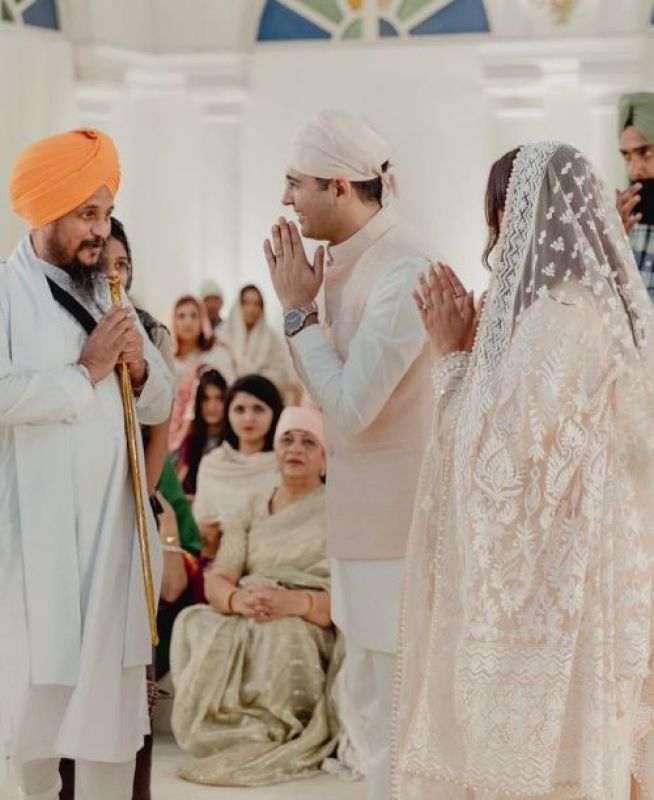 Parineeti Chopra, Raghav Chaddha Seek the Blessings at the Gurudwara on their Engagement ceremony, Akal Takht Sahib Jathedar  Giani Harpreet Singh also attended the ceremony and blessed the couple 

