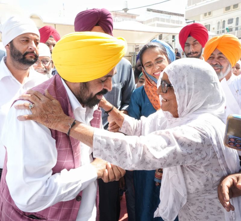 Punjab CM CM Bhagwant Mann Reviewed Purchase of Paddy Crop at Grain Market of Sri Chamkaur Sahib. The CM also interacted with farmers.
