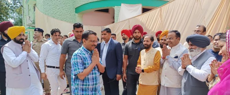  CM Mann & CM Kejriwal Attends Minister Harjot Bains & IPS Jyoti Yadav's Wedding 