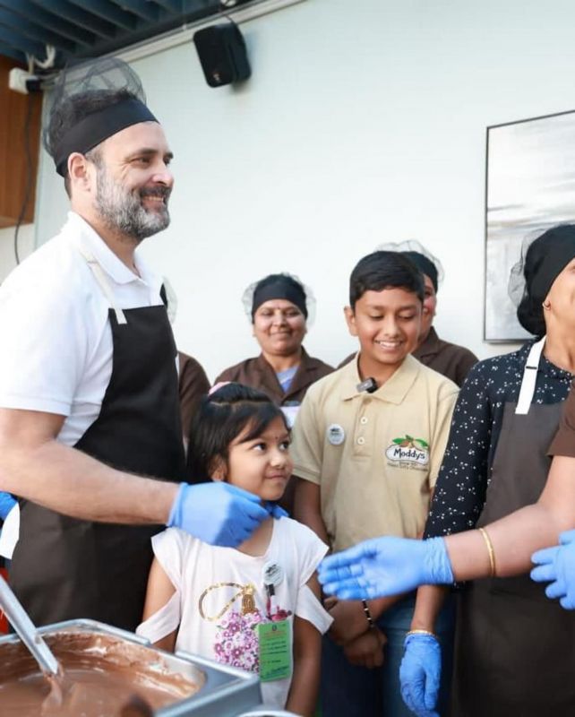 Rahul Gandhi Visits Moddys Chocolate Factory in Ooty, Crafts Delights with Children & Women
