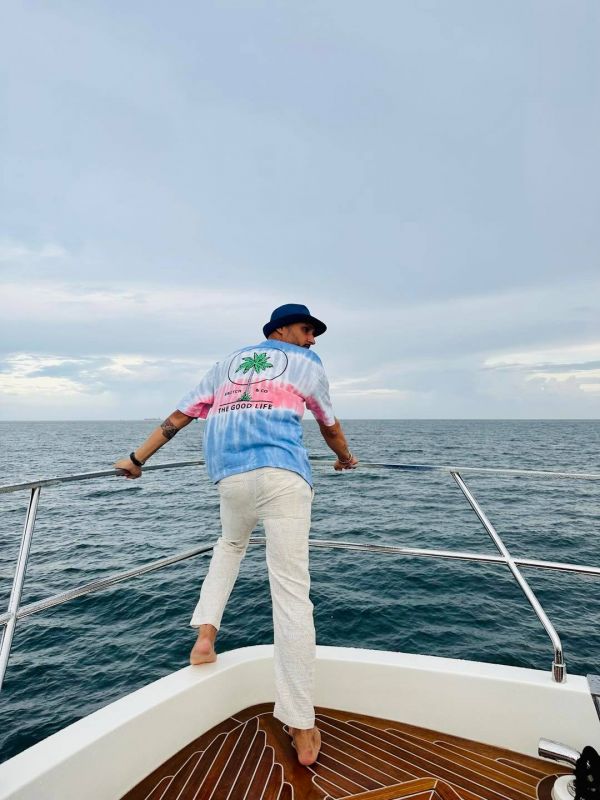 Former Cricketer & MP Harbhajan Singh Enjoys Leisure Time in Miami, Shares Pics on Social Media