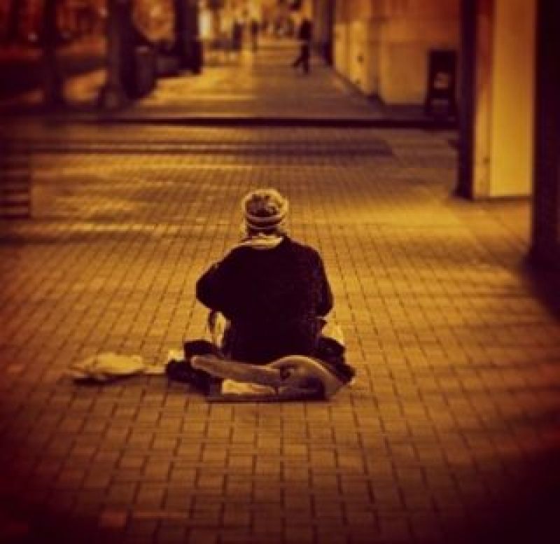 Naples’ Humanitarian Work of ‘Supportive Basket’ For Homeless