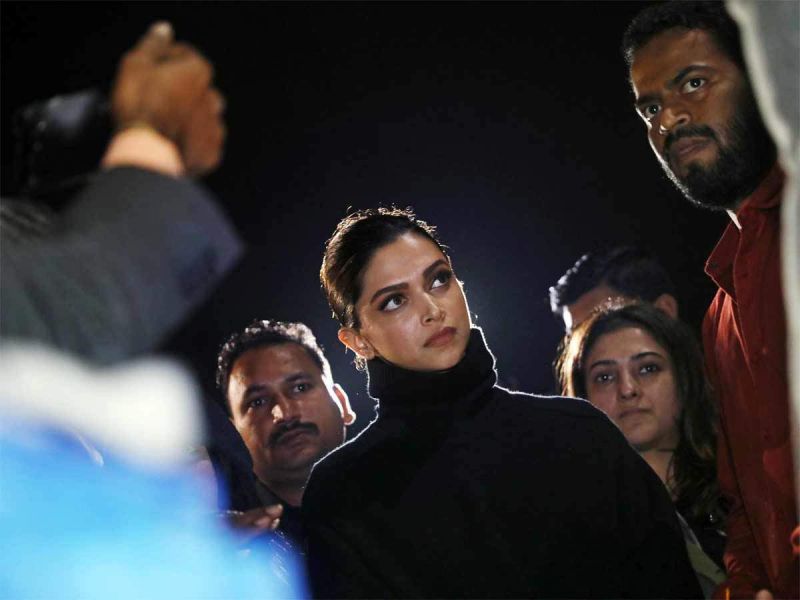Deepika Padukone joins students at JNU during protest