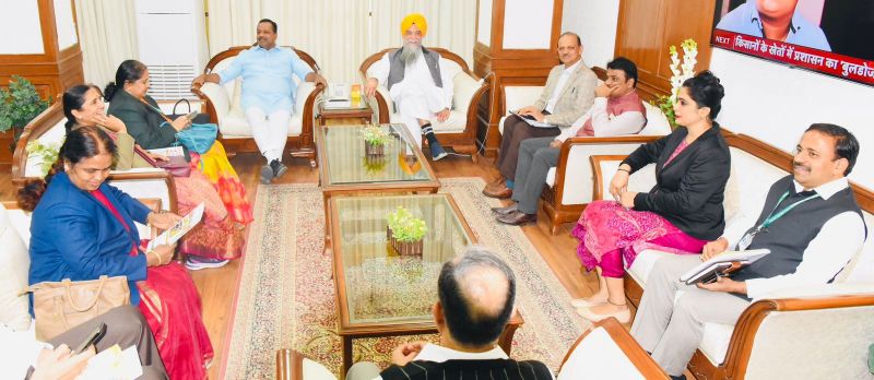 Karnataka Vidhan Sabha Speaker Leads Delegation in Meeting with Speaker Kultar Singh Sandhwan