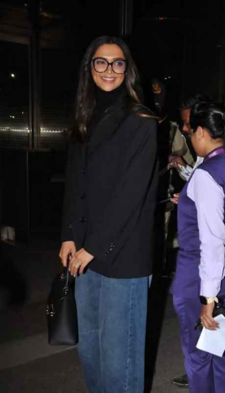 Airport Look: Deepika Padukone Adopts Simple Formal Attire, Have a Glance 
