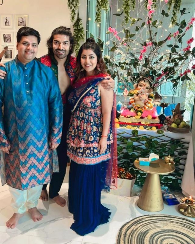 Sneak Peek into Ganesh Chaturthi Celebrations of Celebrities