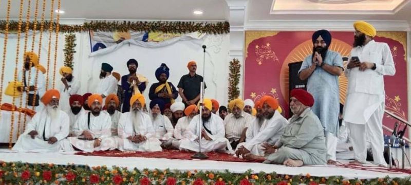 Dastar Bandi: Turban Decorated on Heads of 467 Children from Bihar, Jharkhand & Bengal at Takht Sri Patna Sahib 
