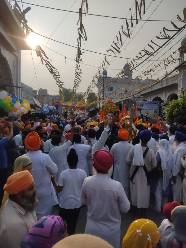 Sri Guru Granth Sahib Ji's First Prakash Purab Reverently Celebrated at Darbar Sahib with Zeal & Fervor
